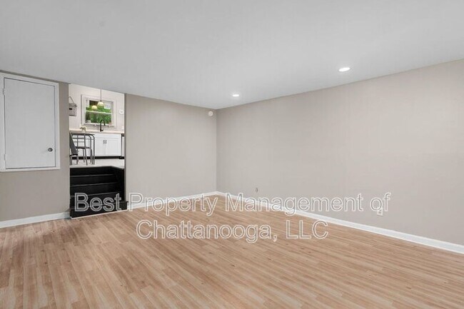 Foto del edificio - 788 Winding Hills Ln