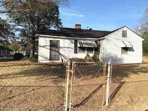 Building Photo - 2067 Zula Ln