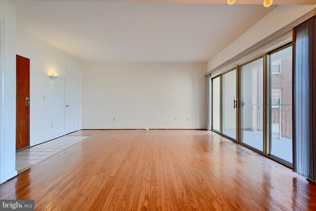 Foto del edificio - 960 Fell St