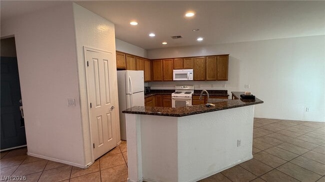 Building Photo - 2205 Willow Wren Dr