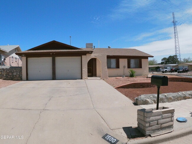 Building Photo - 1500 Babe Hiskey Ln