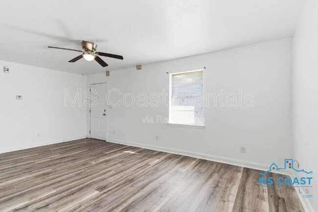 Building Photo - 3007 Meteor St