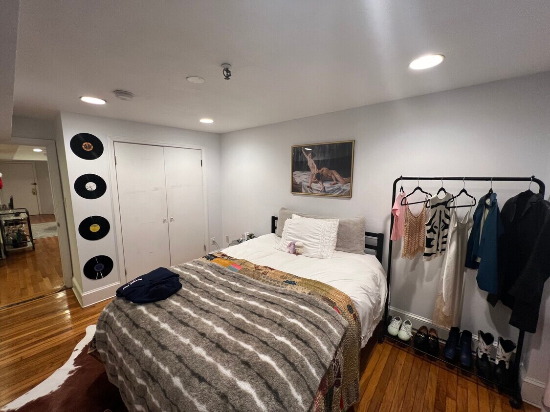 Foto principal - 35 Westland Ave