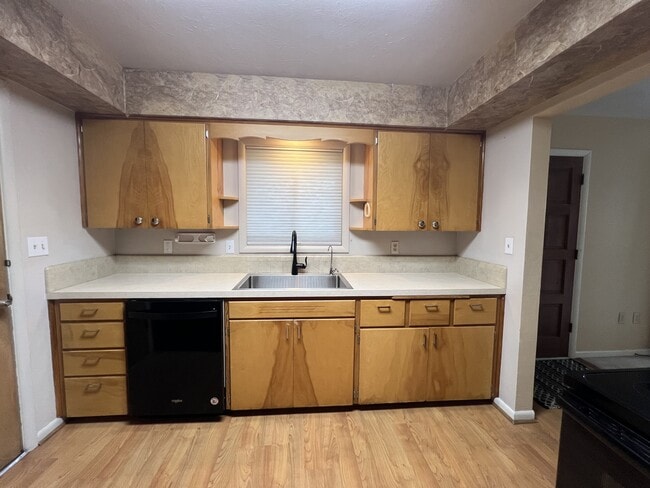 Foto del edificio - 1345 SE Madison St