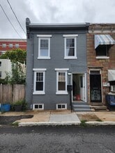 Building Photo - 1734 W Seybert St