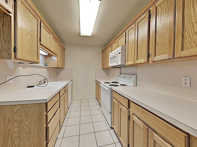 Building Photo - 938 Austin Ct