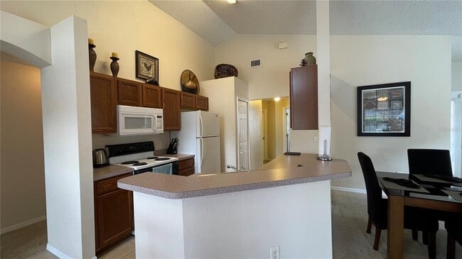 Building Photo - 1327 Casterton Cir