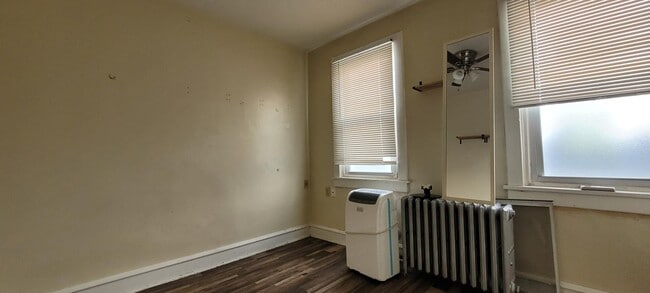 Building Photo - 302 Burmont Rd