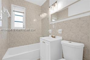 Building Photo - 430 E 39th St