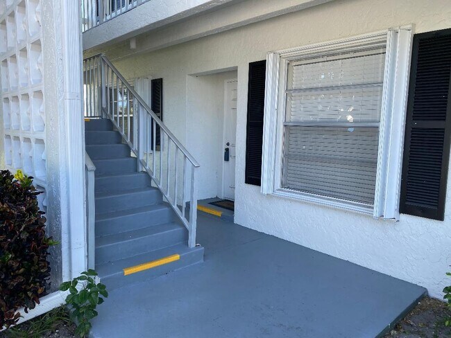 Foto del edificio - 2830 SW 13th St