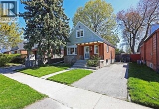 Building Photo - 131 Presley Ave