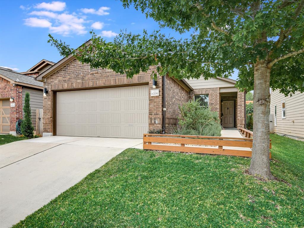 Primary Photo - 6709 Sunderland Trail