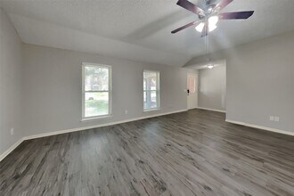 Building Photo - 18138 Garden Manor Dr