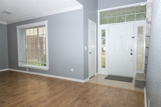Foto del edificio - 2607 Woodstream Blvd