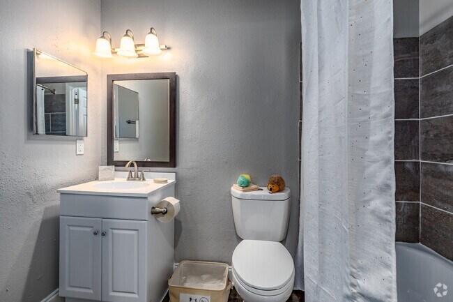 Estudio, 1 BA - 350 ft² - Latitude 28 Apartments