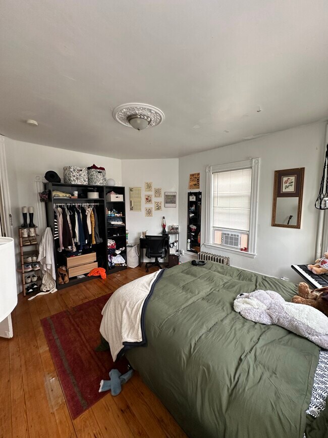 Foto del edificio - 803 Parker St