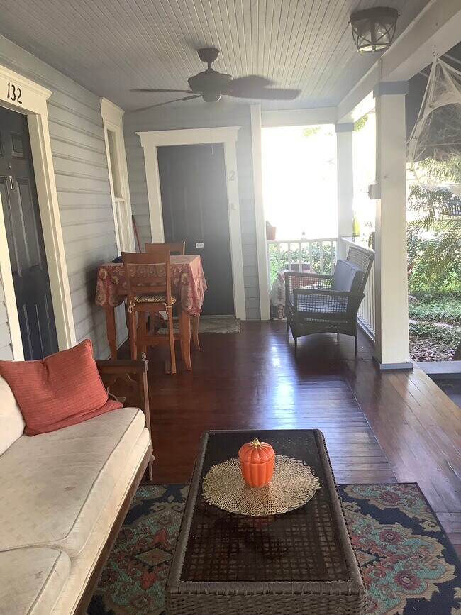 Foto del edificio - 132 8th Ave N