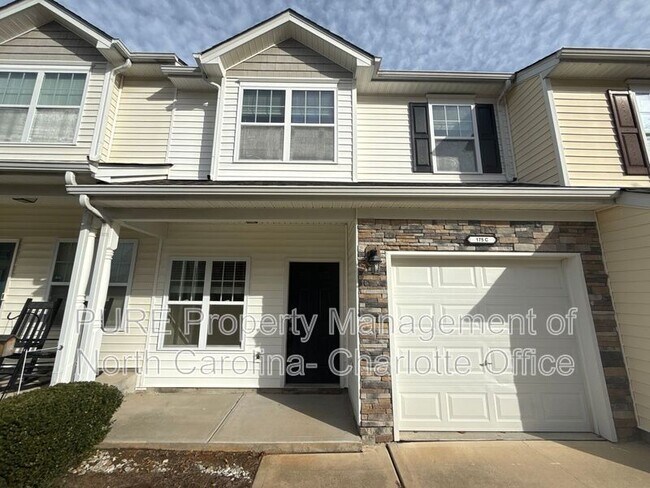 Foto del edificio - 175 Limerick Rd