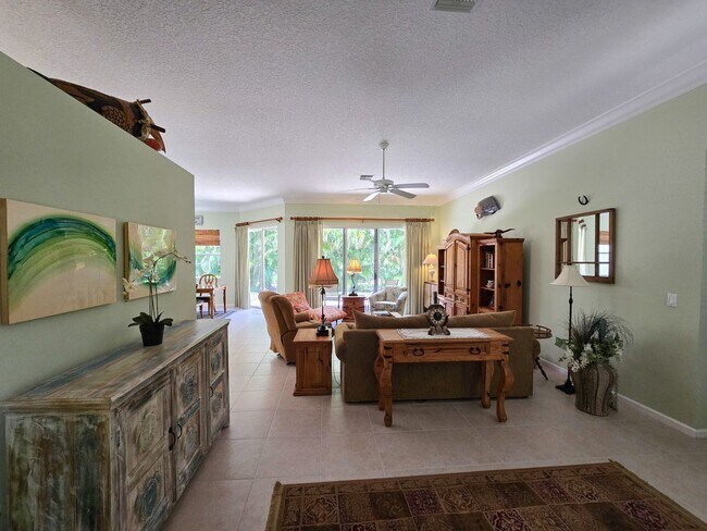 Foto del edificio - 9535 W Maiden Ct