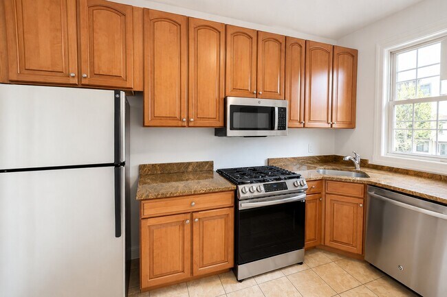 Foto del edificio - 1111 Lamont St NW