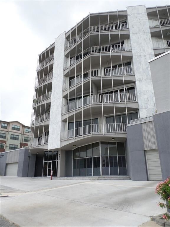 Foto principal - 823 S Water St