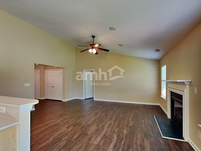 Building Photo - 1303 Piney Church Road