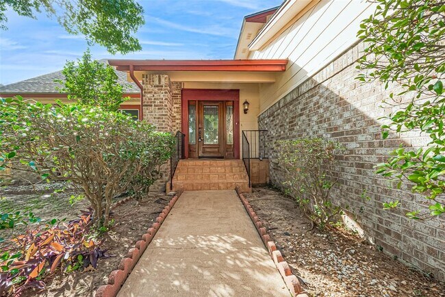 Building Photo - 5127 Smokey River Dr