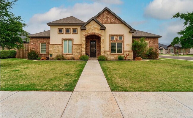 Building Photo - Beautiful 4 Bedroom 3 Bathroom house in Pr...
