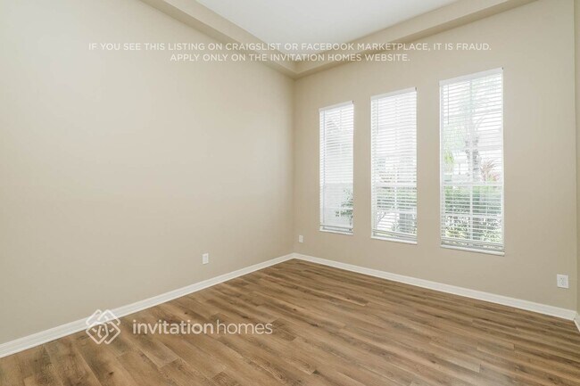 Foto del edificio - 3838 Duke Firth St