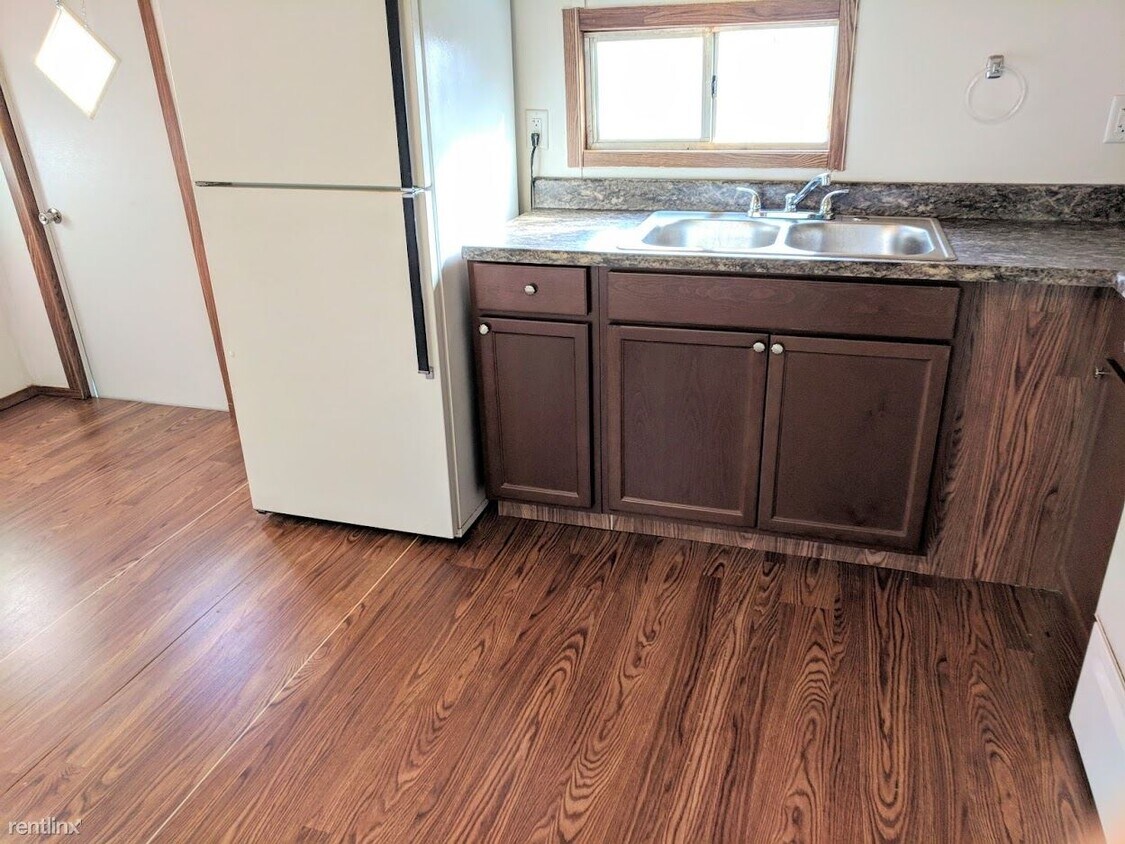 3 br, 1 bath Mobile Home - Glennwood and J... photo'