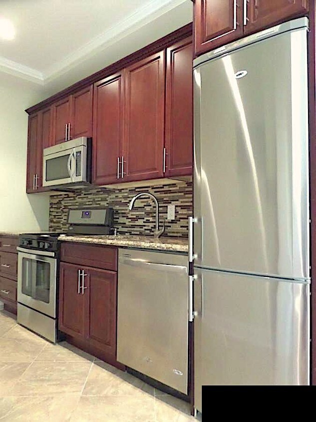 Foto principal - 555 2nd Ave