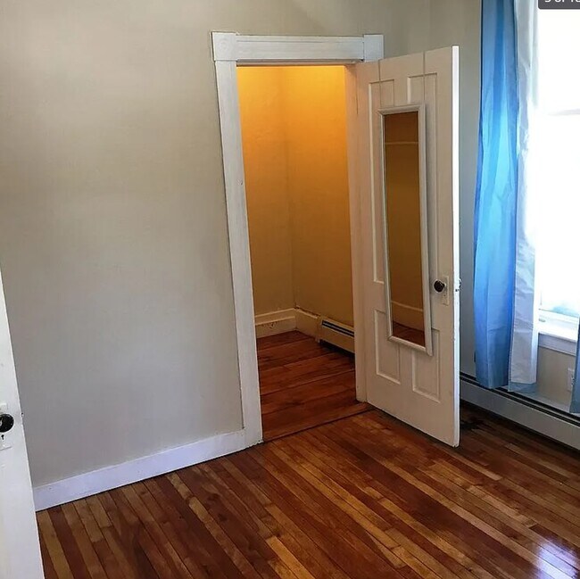 Foto del edificio - 23 Uxbridge St