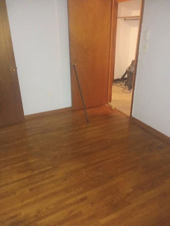 Foto del edificio - 1 Bedroom 1 Bath in Maplewood  HEAT INCLUDED