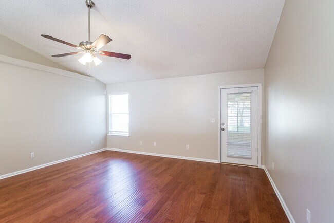 Building Photo - 3748 Arava Dr
