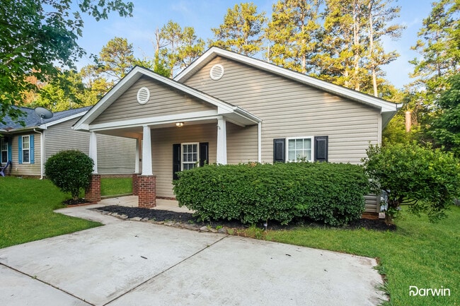 Building Photo - 689 Continental Dr