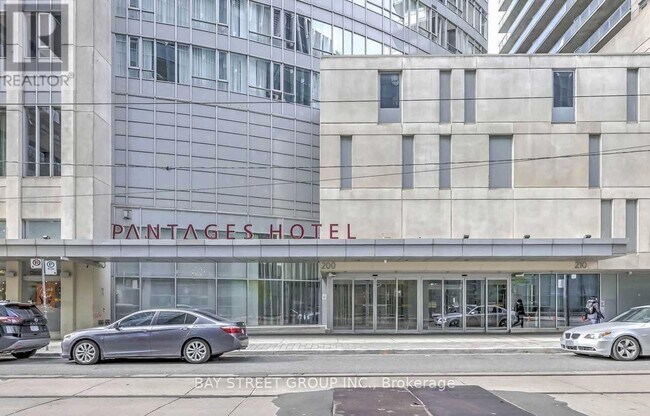 Photo du bâtiment - 210-2210 Victoria St