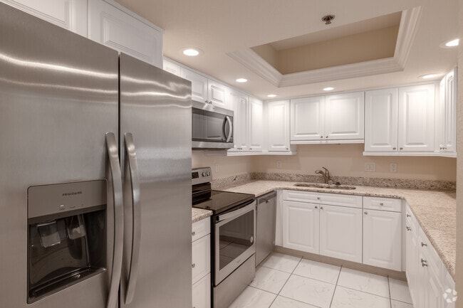 Interior Photo - The Blake at Bradenton