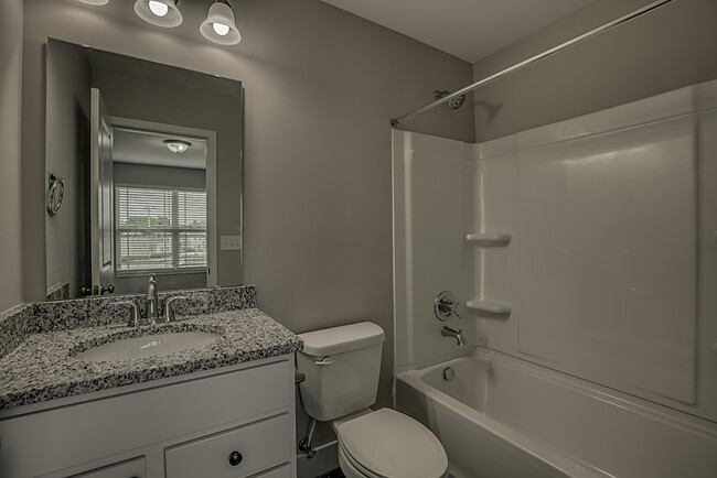 Foto del edificio - 2321 Anderson Rd