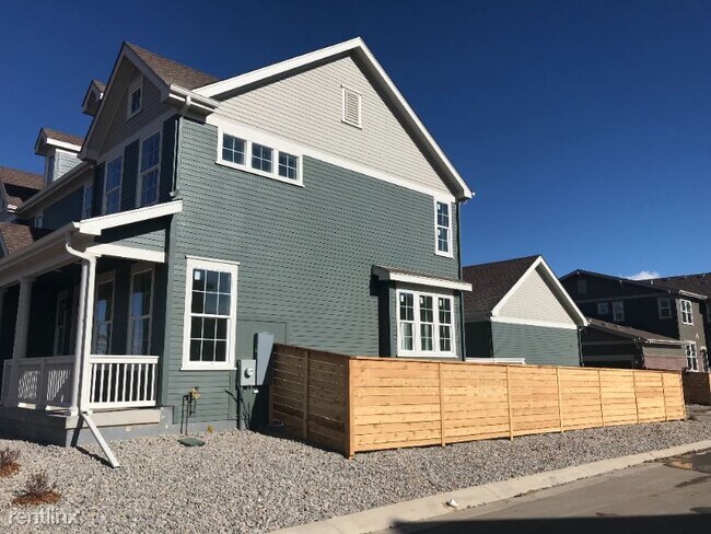 Building Photo - 2 br, 3 bath Townhome - 302 Zeppelin Way