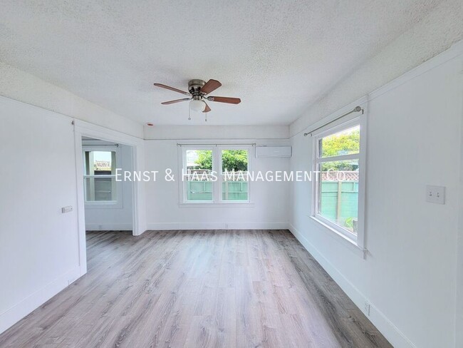 Foto del edificio - 906 1/2 Dawson Ave-