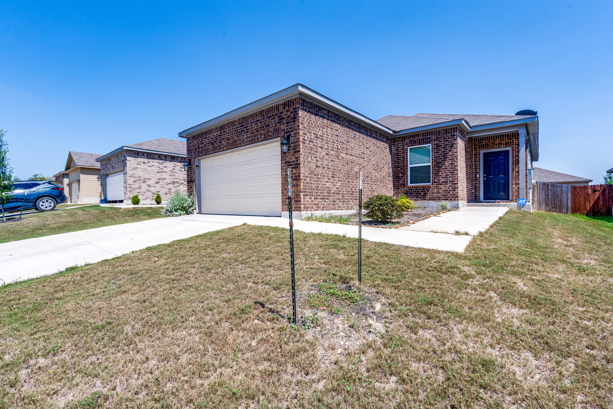 Foto principal - 13014 Heathers Elm