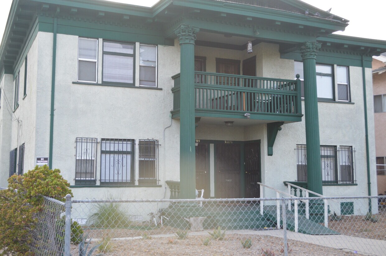 Primary Photo - 3117 Van Buren Pl
