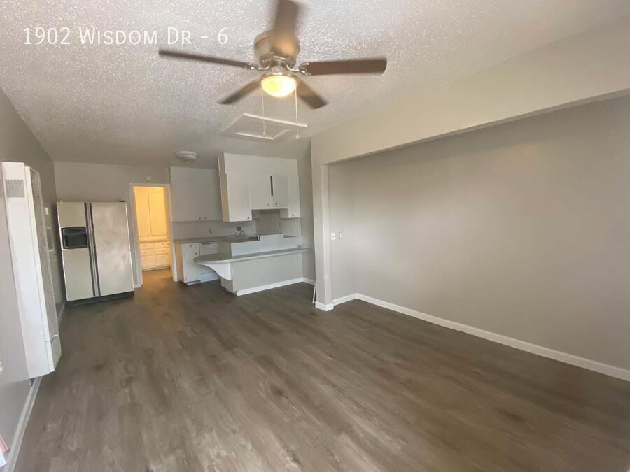 Foto principal - 1902 Wisdom Dr