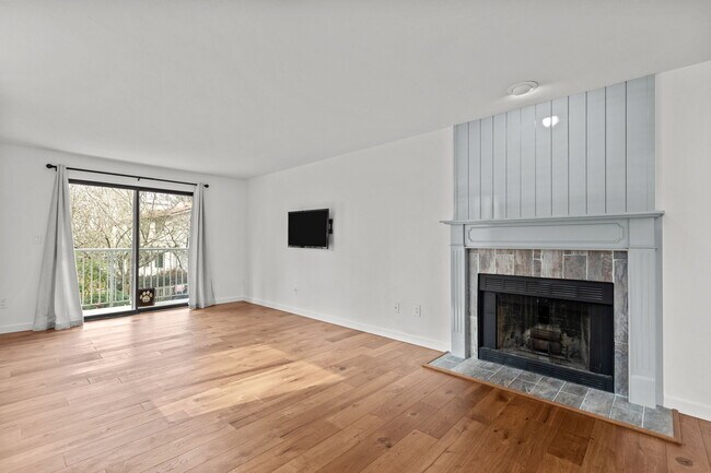 Photo - 1231 SW 132nd Ln Apartment