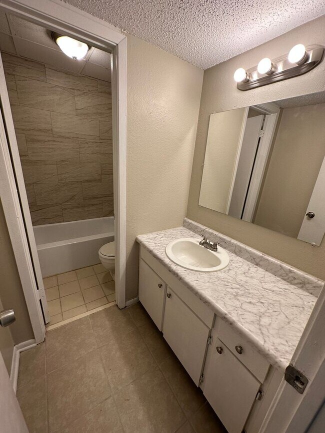 Building Photo - 6680-3 Whispering Oaks Place