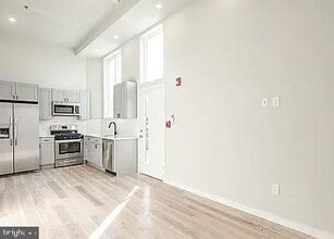 Building Photo - 1501 N 5th St