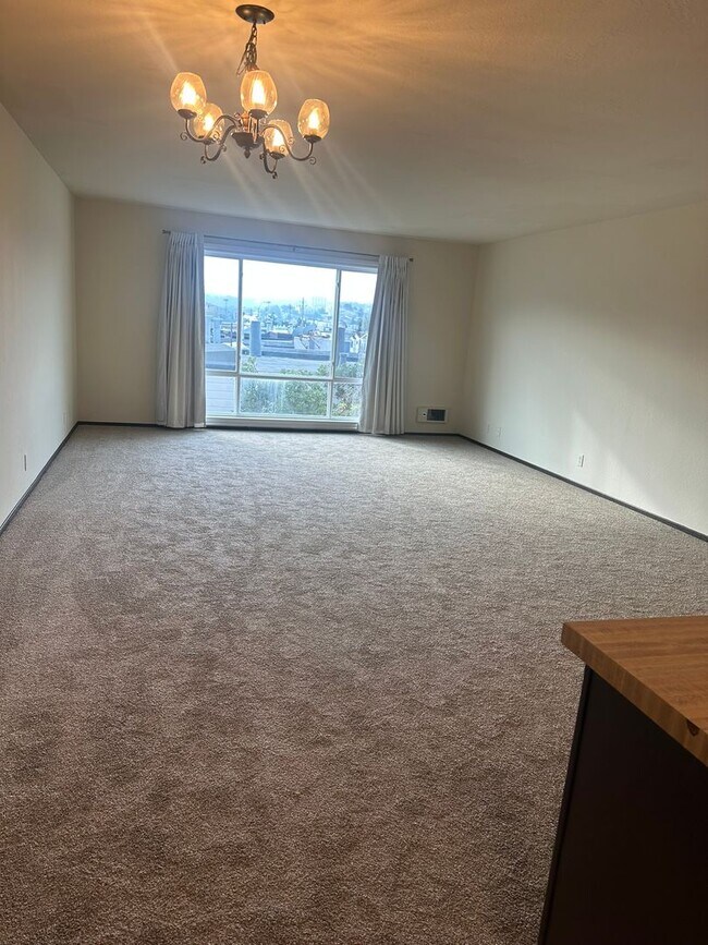 Foto del edificio - 273 S Parkview Ave