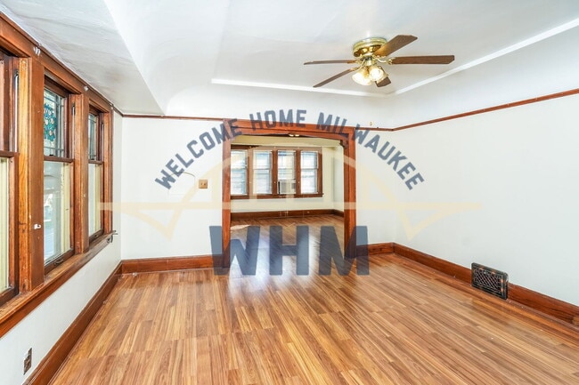 Foto del edificio - 2577 N 52nd St