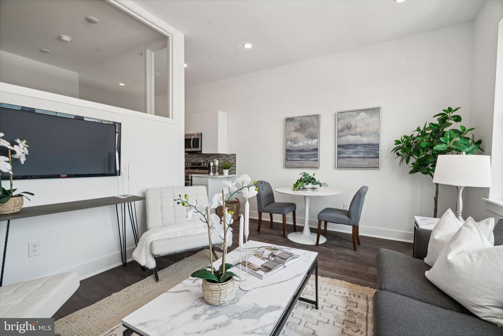 Foto principal - 813 N Broad St