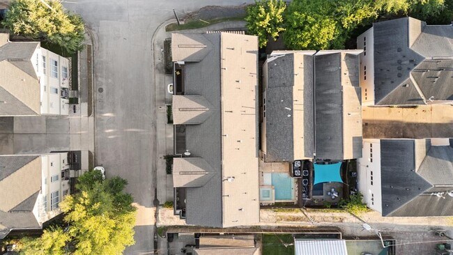 Foto del edificio - 407 Fowler St